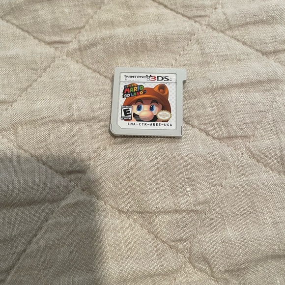 Super Mario 3D Land - Nintendo 3DS - Picture 1 of 2